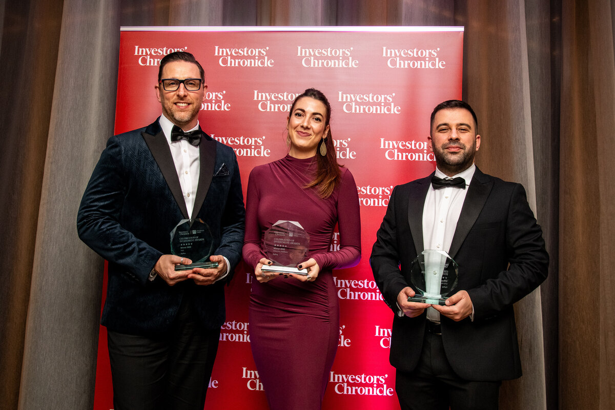 FxPro secures prestigious triple win at 2025 Investors' Chronicle and Financial Times Awards