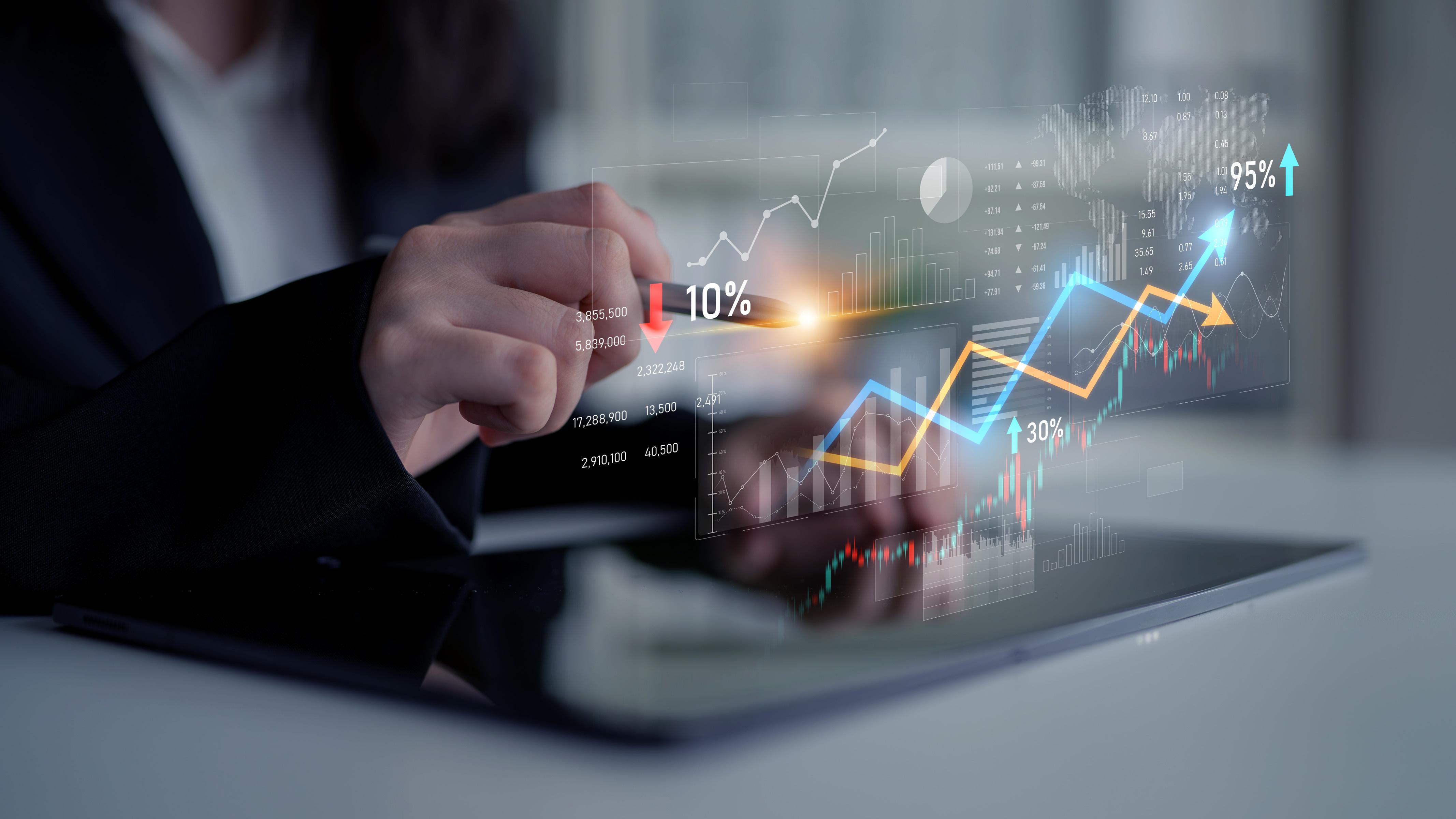 Why sophisticated investors are turning to currency funds for diversification and yield