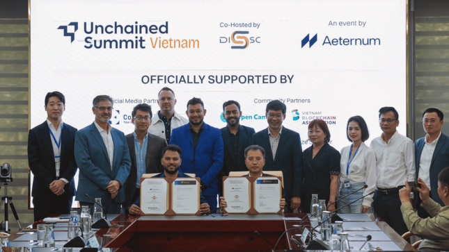 Aeternum & Da Nang Government Officials bring Unchained Summit to Da Nang